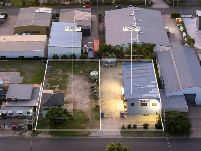 Warehouse for sale in Toombul, Queensland