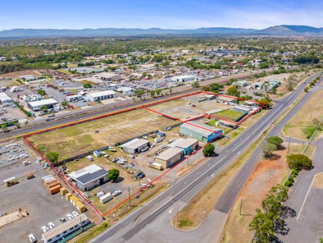 Warehouse for sale in Gracemere, Queensland