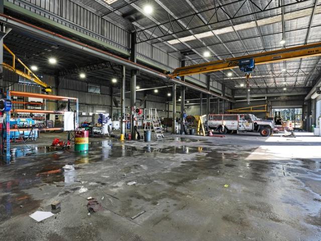 Warehouse for rent in Wollongong West, New South Wales