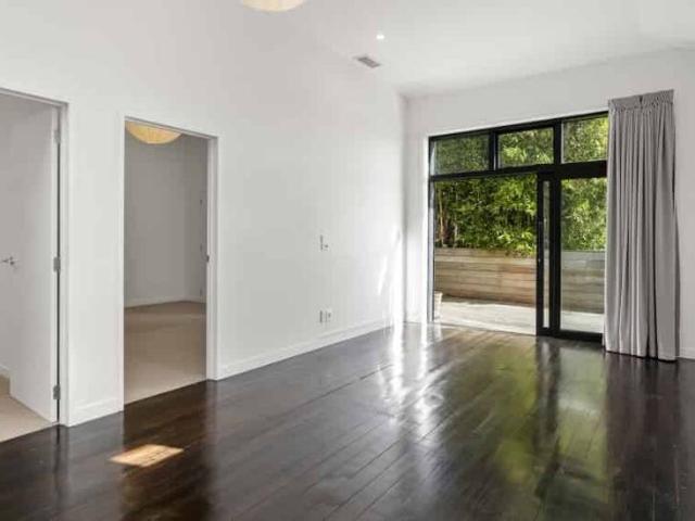 Apartment for rent in Auckland, Oroua County