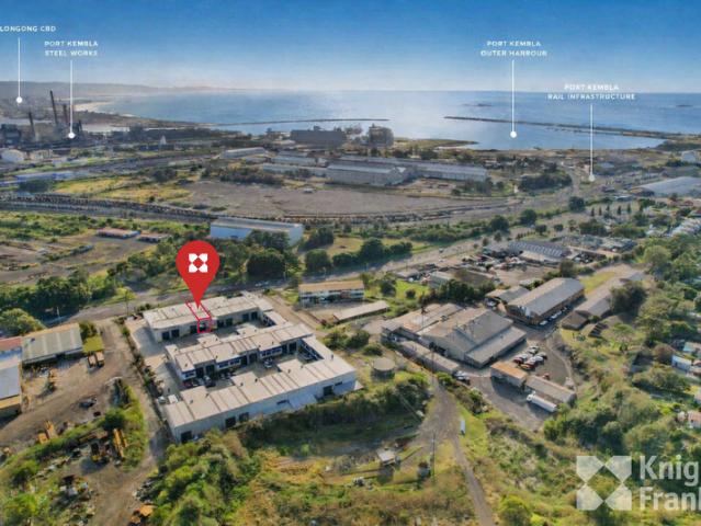 Warehouse for rent in Wollongong West, New South Wales
