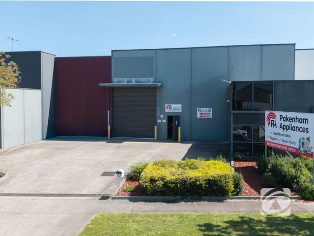 Warehouse for sale in Pakenham, Melbourne
