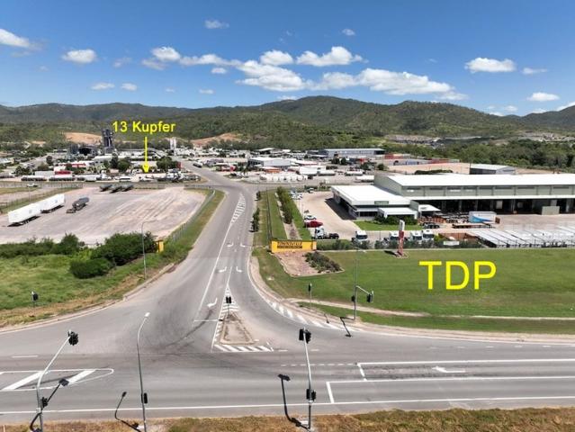Warehouse for rent in Roseneath, Queensland