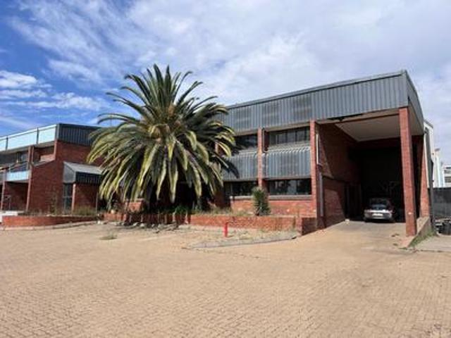 Commercial for rent in Waterkloof, Gauteng