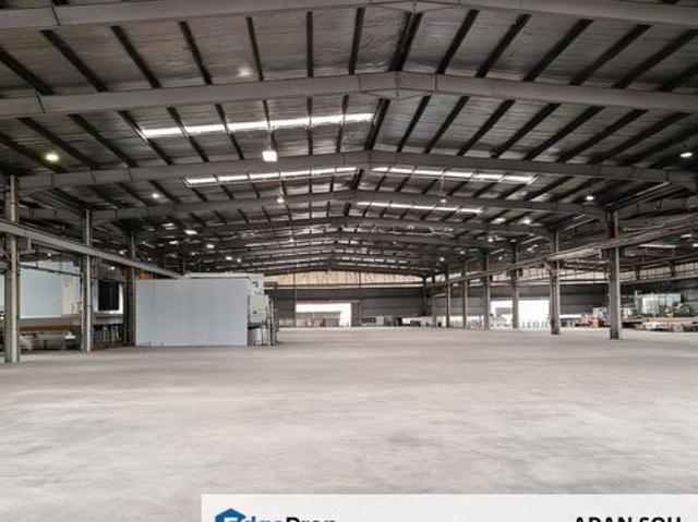 Warehouse for sale in Petaling, Subang Jaya