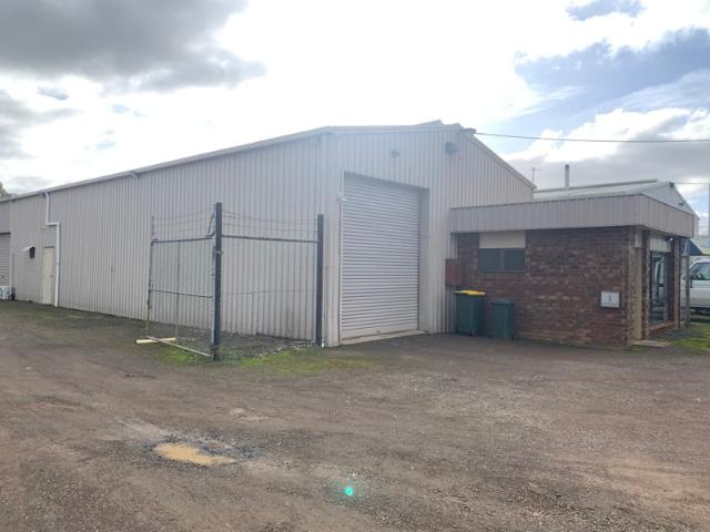 Warehouse for rent in Hamilton, Victoria