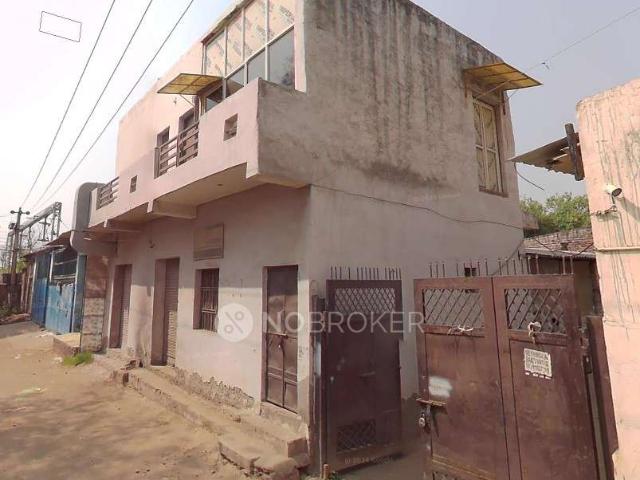 Property for rent in Hariana