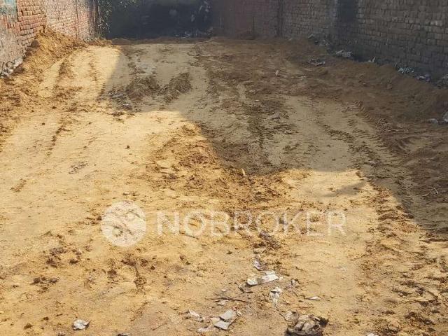 Property for sale in West Delhi, Deri