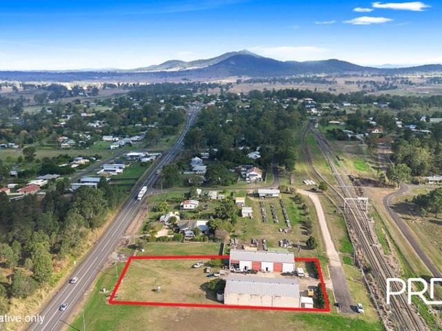 Warehouse for sale in Tiaro, Queensland
