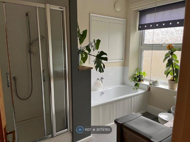 House for rent in Cross Stone, Calderdale