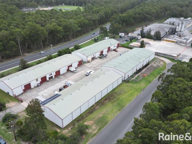Warehouse for rent in South Nowra, New South Wales