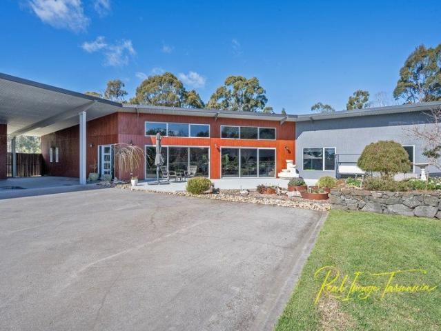 House for sale in Somerset, Tasmania