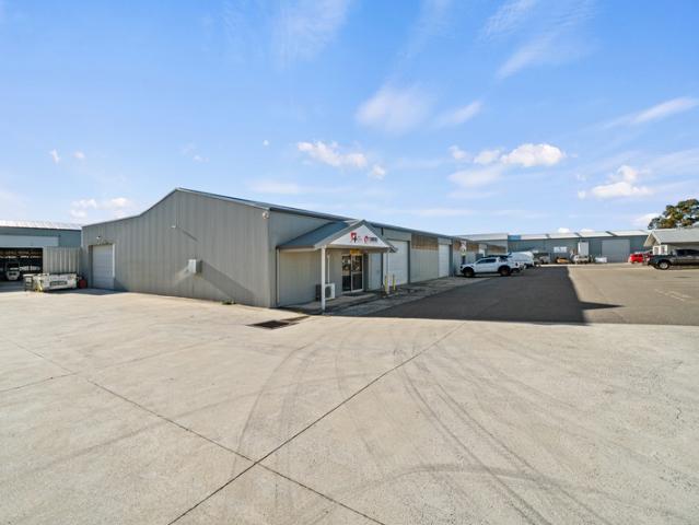Warehouse for sale in Canberra, Australian Capital Territory