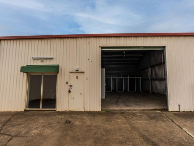 Warehouse for rent in Orange, New South Wales