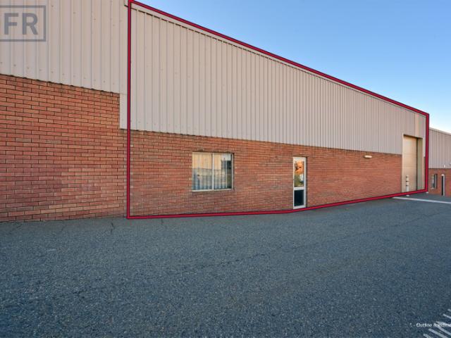 Warehouse for rent in Cockburn Central, Western Australia