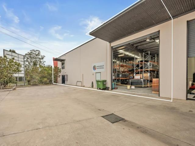 Warehouse for rent in Toombul, Queensland
