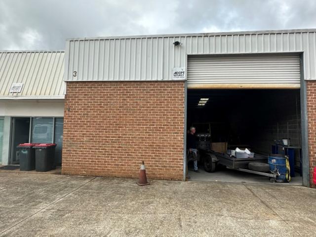 Warehouse for rent in Oak Flats Dc, New South Wales