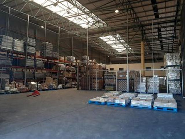 Commercial for rent in Parow, Western Cape