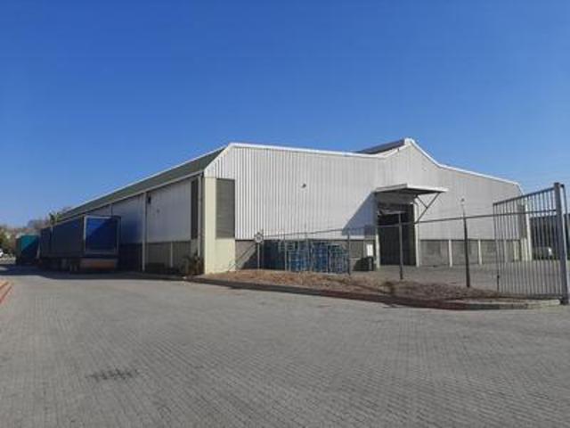 Commercial for rent in Parow, Western Cape