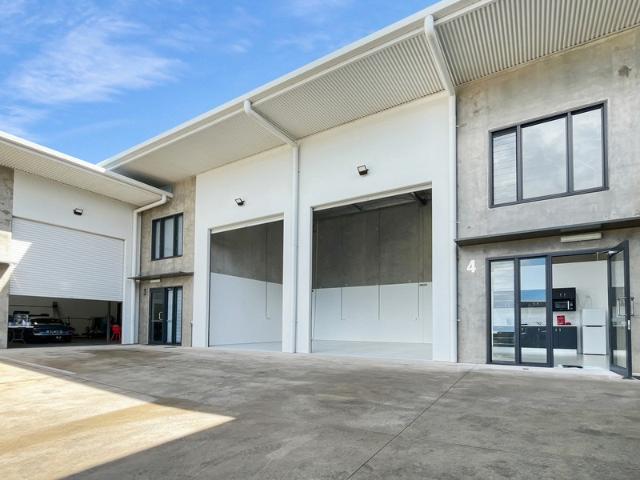 Warehouse for rent in Aura Business Park, Sunshine Coast Regional