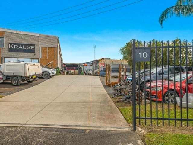 Warehouse for rent in Tuggerah, New South Wales