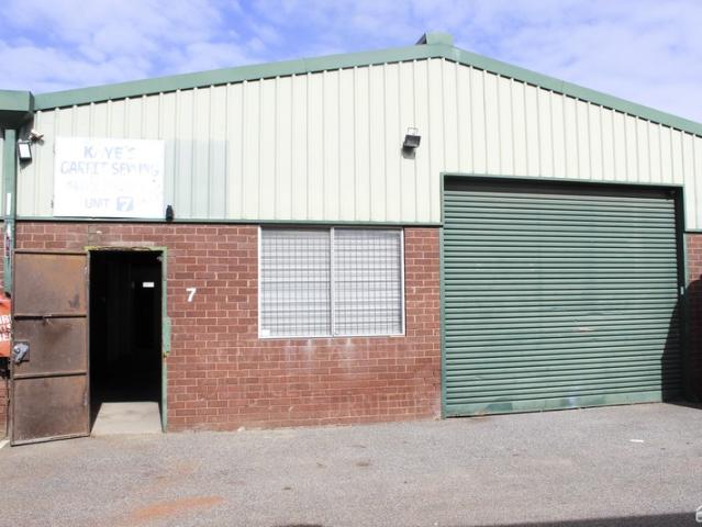 Warehouse for rent in Maddington, City of Gosnells