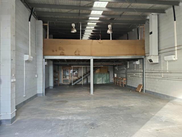 Warehouse for rent in Camerons Creek, Victoria