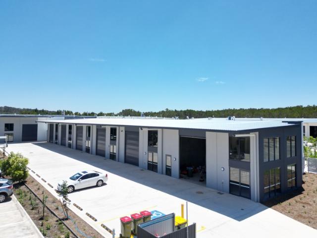 Warehouse for rent in Kings Creek, Queensland
