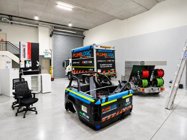 Warehouse for rent in Kings Park, Sydney