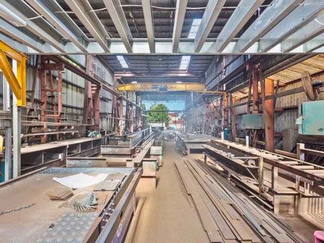 Warehouse for sale in Wollongong West, New South Wales