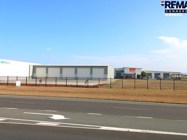 Warehouse for rent in Paget, Bakers Creek