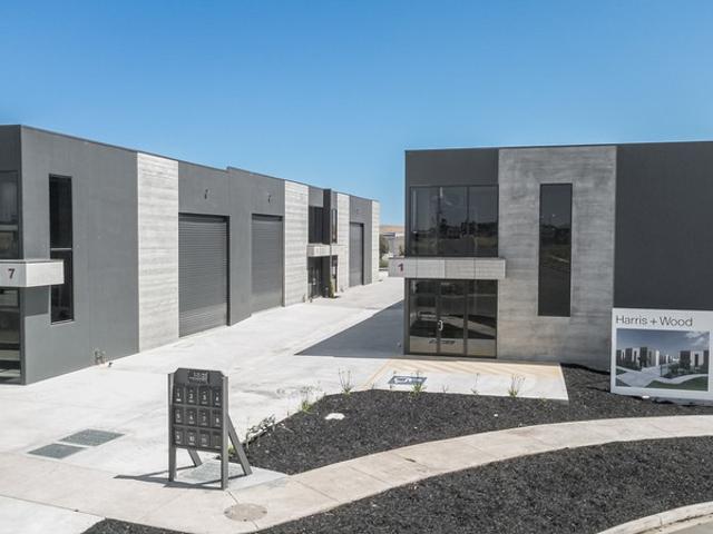 Warehouse for rent in Warrnambool, Victoria