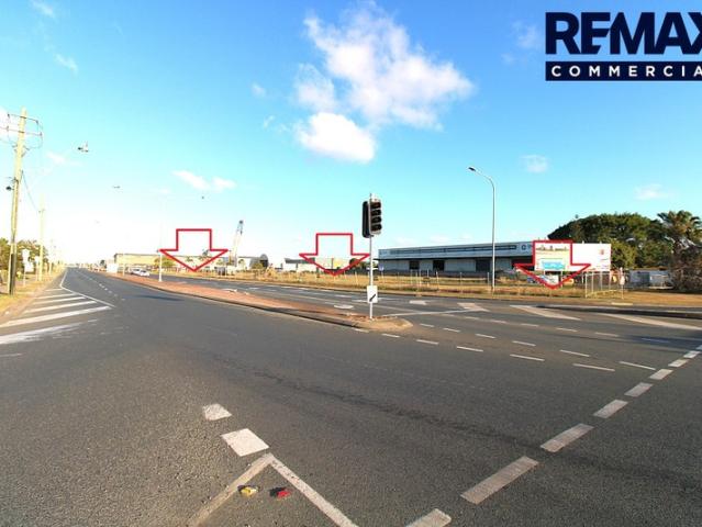 Warehouse for rent in Bakers Creek, Queensland
