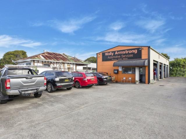 Warehouse for sale in Woy Woy, New South Wales