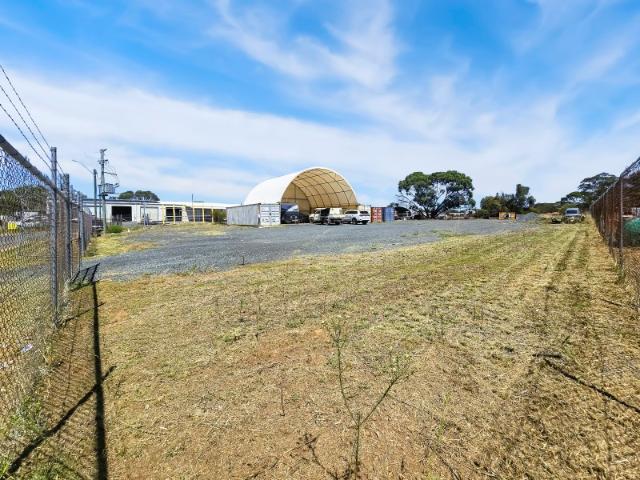 Warehouse for sale in West Wyalong, New South Wales