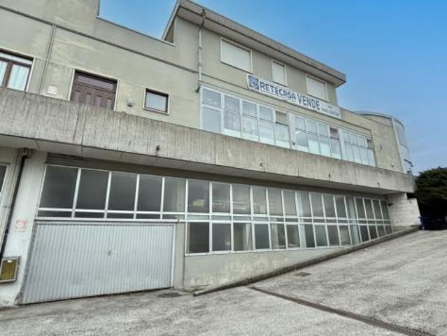 Capannone in affitto a Arzignano, Vicenza
