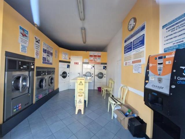 Capannone in vendita a Bagni Di Lucca Ponte, Toscana
