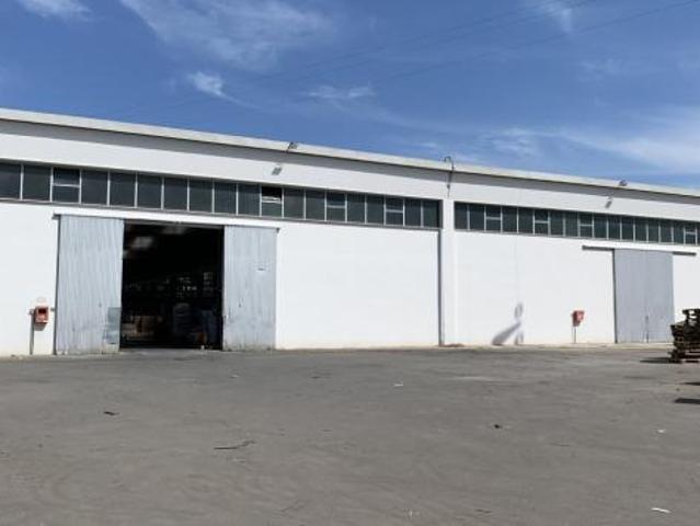 Capannone in vendita a Puglia, Bari