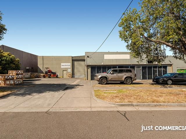 Warehouse for rent in Camerons Creek, Victoria