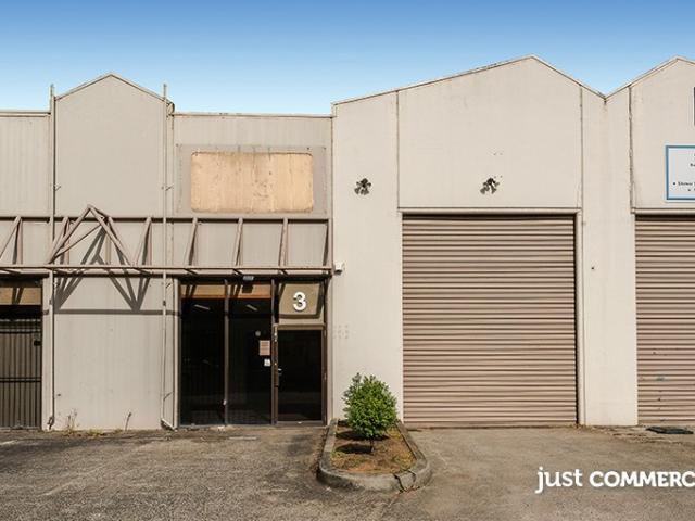 Warehouse for rent in Knoxfield, Melbourne