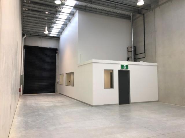 Warehouse for rent in Moorabbin East, Melbourne