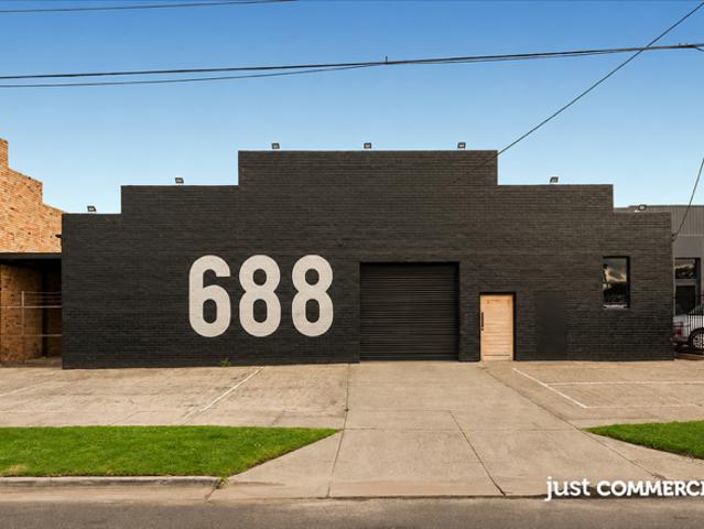Warehouse for rent in Camerons Creek, Victoria
