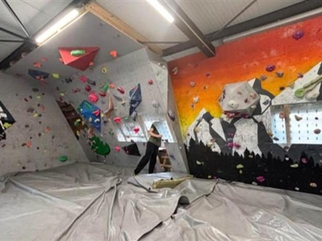 Atelier mieten in Fully, Wallis