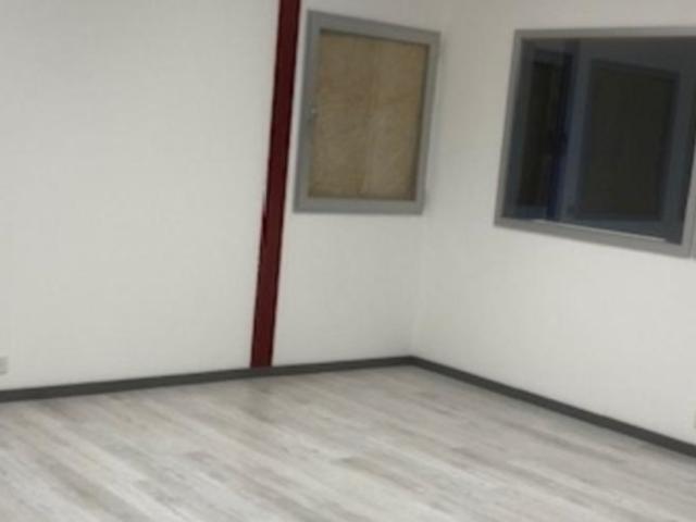 Büro mieten in Mont-sur-Lausanne, Waadt