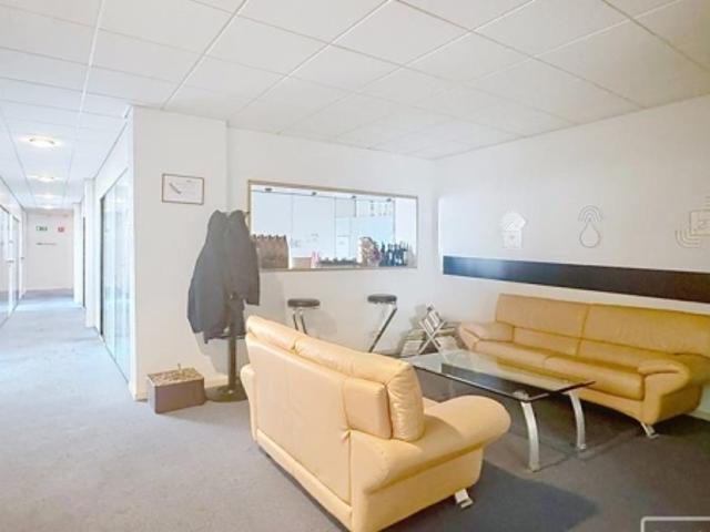 Atelier mieten in Crissier, Waadt
