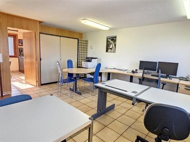 Büro mieten in Dompierre (FR), Freiburg