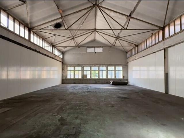 Atelier mieten in Saint-Ursanne, Jura