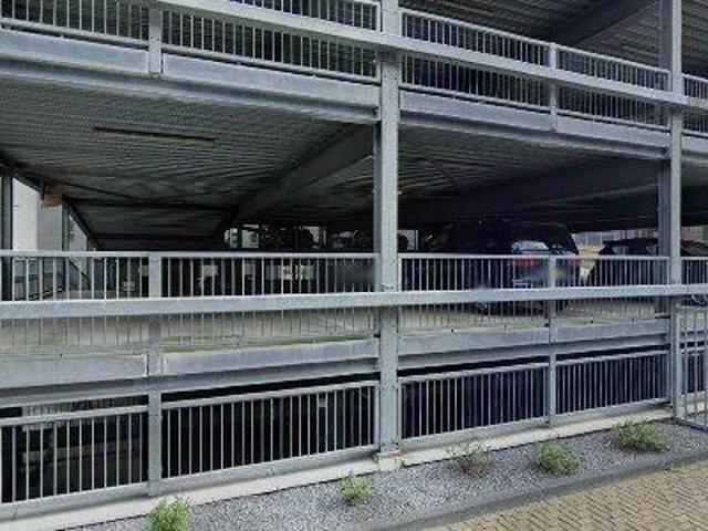 Bedrijfspand te huur in Berflo Es, Hengelo