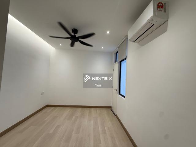 Warehouse for rent in Bukit Ledang, Johor