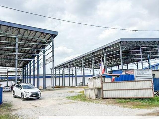 Warehouse for sale in Malaka